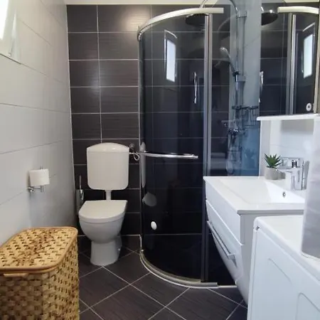Apartment Ivana Makarska Exterior photo